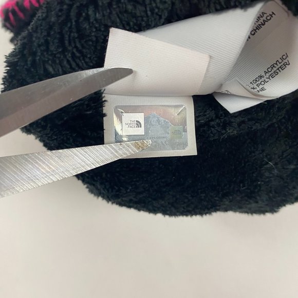 The North Face Girls Beanie Hat Cap Toque Trapper Hat Tassels Pom Pom Ear Flaps - Picture 6 of 6